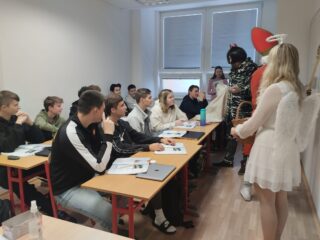 Studenty na EDUCAnetu navštívil Mikuláš - 4